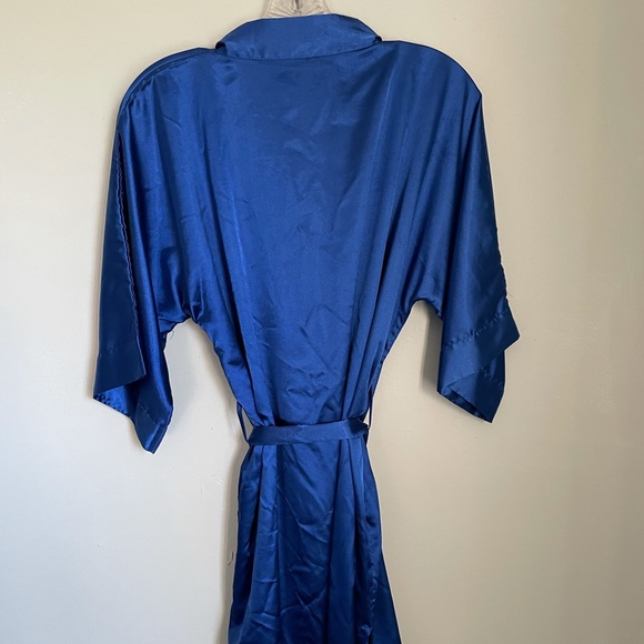 BLUE SILK ROBE - Picture 5 of 5
